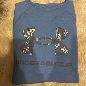 UNDER Armour Blue Long‎ Sleeve Shirt